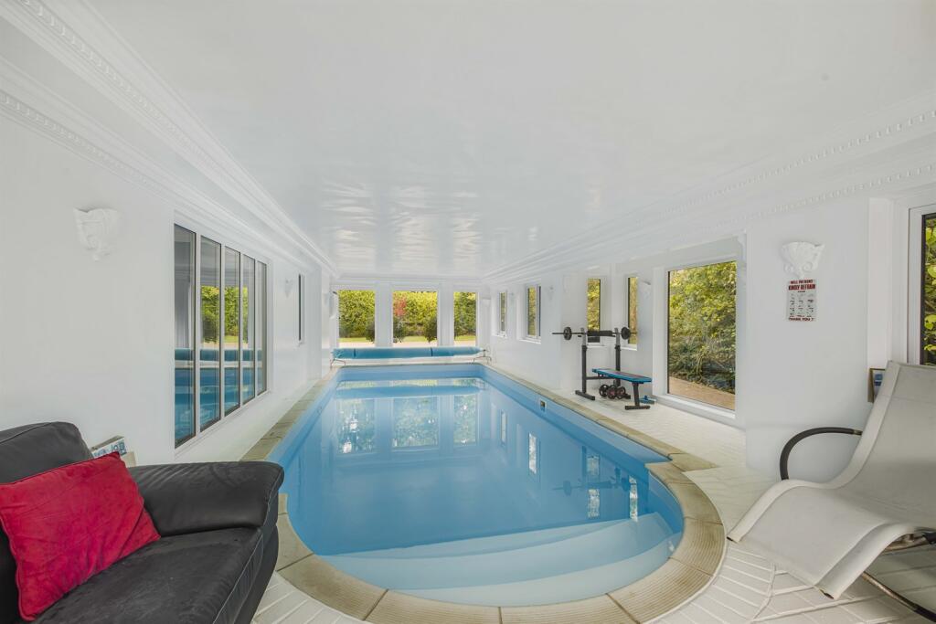 6 bedroom detached house for sale in Hale Road, Hale, WA15